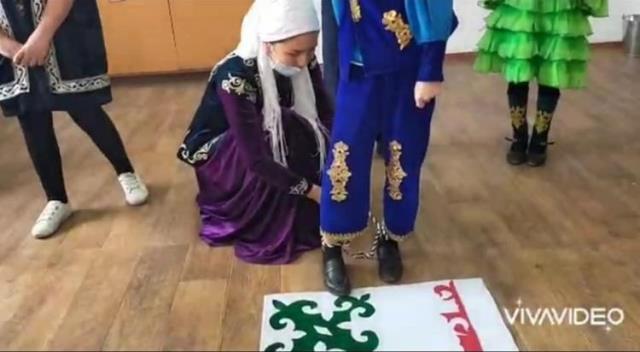 Тұсаукесер дәстүрі