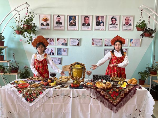 Мектептің оқу-әдістемелік жұмыс жоспарына сәйкес 2023 жылдың 27 ақпанынан 2023 жылдың 03 наурызына дейін Орыс тілі мен әдебиеті бірлестігінің апталығы басталды